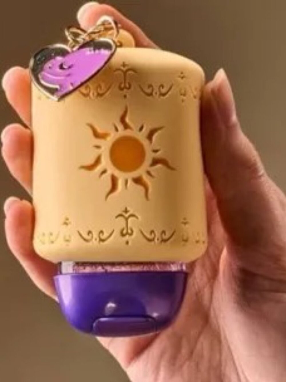Bath and Body Works-Disney Rapunzel Hand Sanitizer Holder-NWT